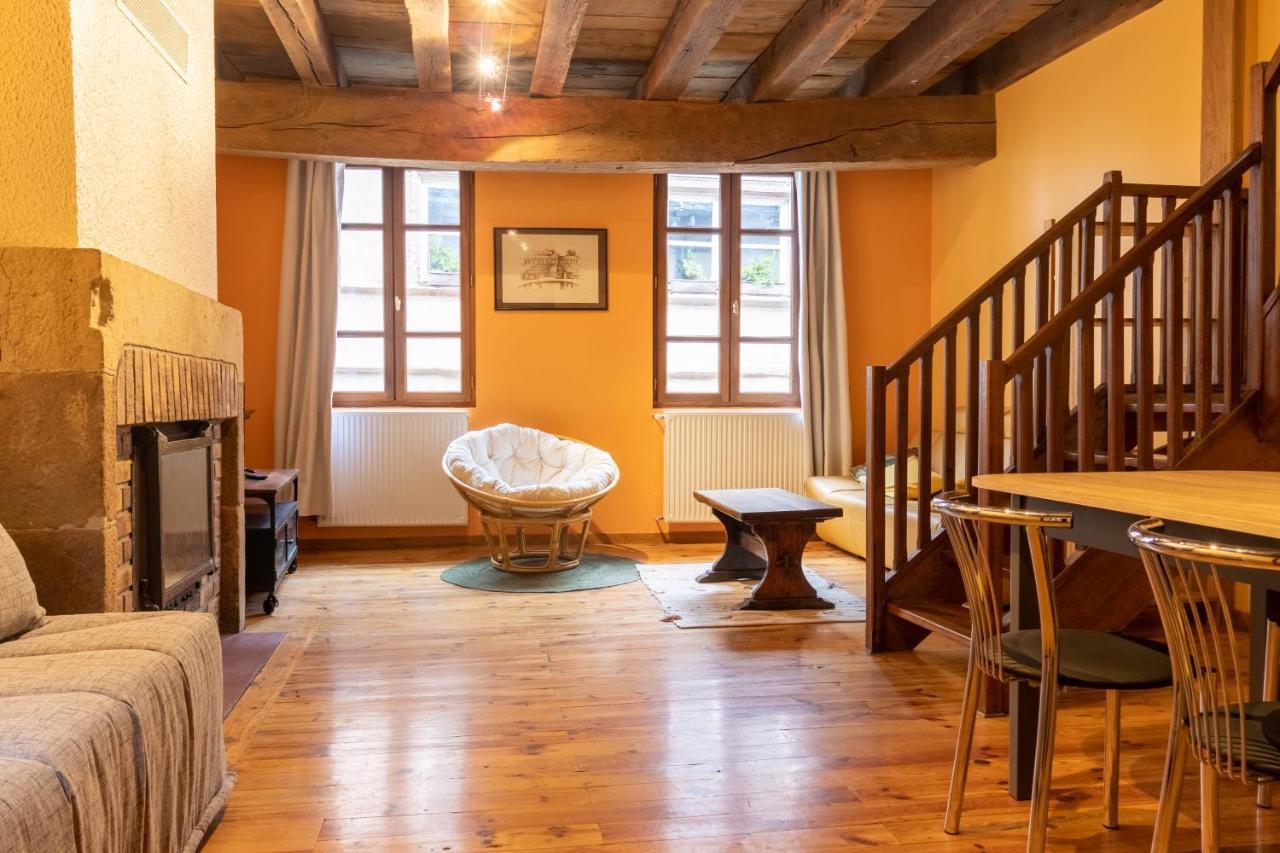 Gite Urbain - Cote Bourg ロデーズ エクステリア 写真